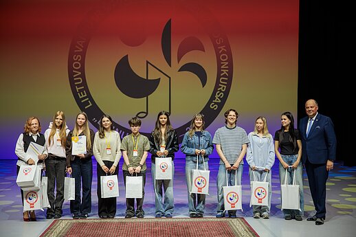 „Dainų dainelės“ laureatų apdovanojimų ceremonija