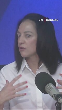 „Jaunimo linijos“ vadovė: dabartinis jaunimas labiau išprusęs emocinės sveikatos srityje