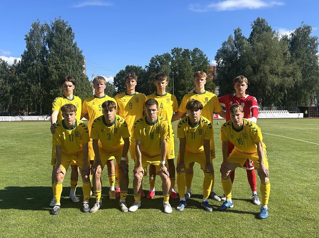 Vaikinų U19 futbolo rinktinė pralaimėjo Estijos bendraamžiams Vaikinų U19 futbolo rinktinė pralaimėjo Estijos bendraamžiams