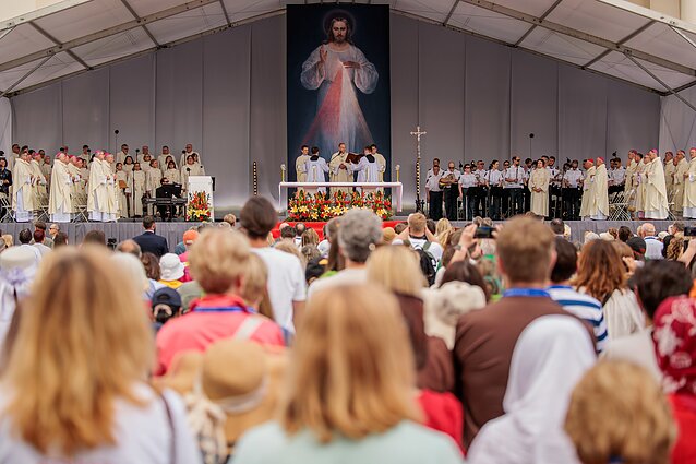 Pasaulinio Gailestingumo kongreso Šv. Mišios ir Eucharistinė procesija Pasaulinio Gailestingumo kongreso Šv. Mišios ir Eucharistinė procesija