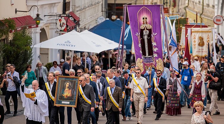Tiesiogiai iš Gailestingumo kongreso: skirtas įvairių tikėjimų žmonėms