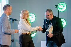 Pirmosios tiriamosios žurnalistikos premijos „Pamatai“ įteikimo ceremonija Pirmosios tiriamosios žurnalistikos premijos „Pamatai“ įteikimo ceremonija