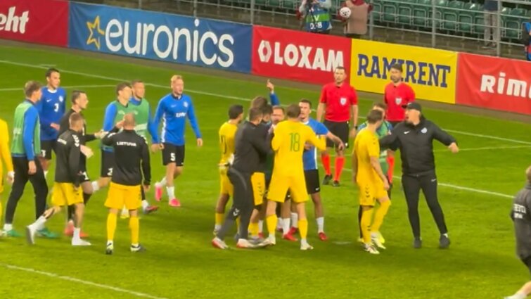 Futbolininkų aistros Taline nenurimo ir po finalo Futbolininkų aistros Taline nenurimo ir po finalo