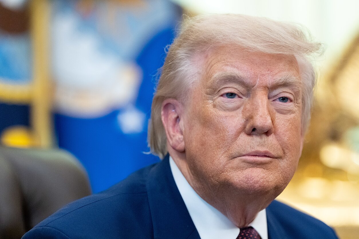 Apklausa : tik vienas iš dešimties europiečių dabar laiko JAV patikima sąjungininke