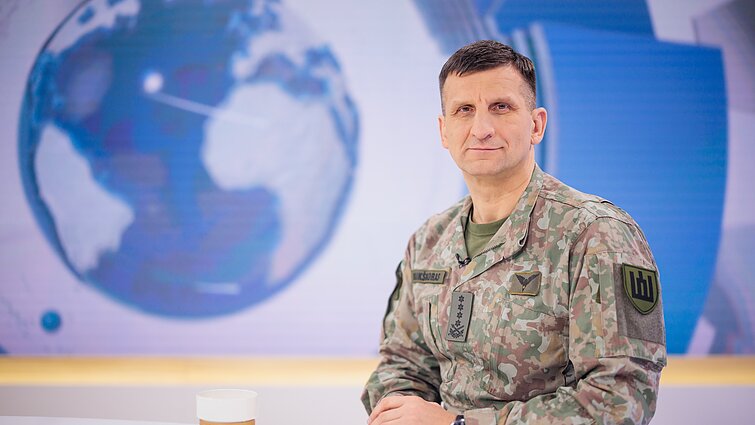 Kariuomenės vadas apie kritiką „dėl lėto tempo“: kai kam reikėtų pasižiūrėti į veidrodį