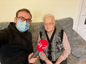  E. Kubilius Rokiškyje kalbina J. Sakalauskienę 2021 m.