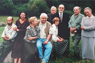 „Giminės“