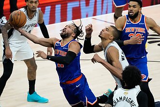 NBA finalas: „Knicks“ – „Spurs“ NBA finalas: „Knicks“ – „Spurs“