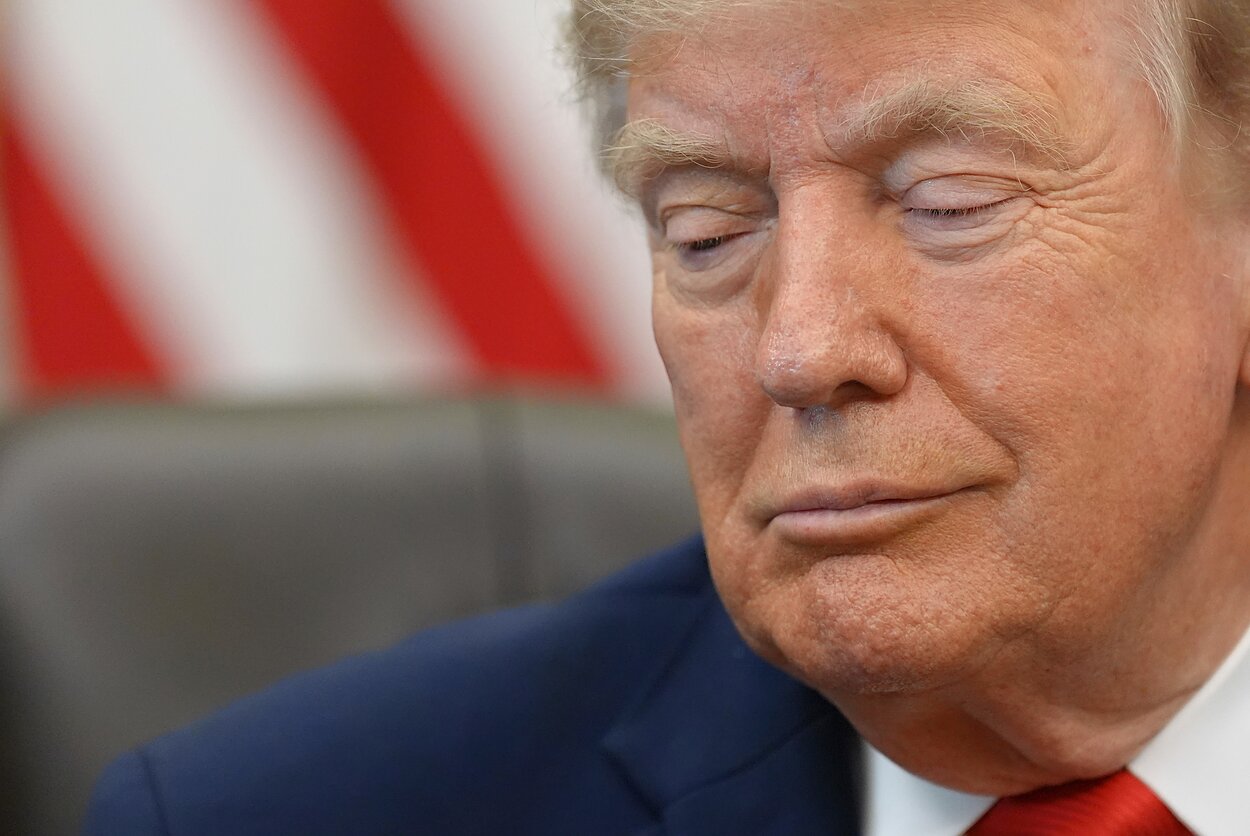 D. Trumpas. D. Trumpas.