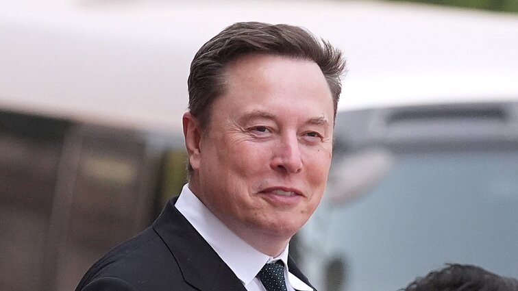 „SpaceX“ pasaulį sudrebino ne skrydžiais į kosmosą, o į akcijų rinką: įžanga – rekordinė