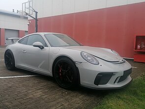 Prabangūs automobiliai