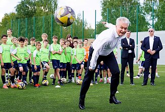 Gitanas Nausėda futbolo turnyre Gitanas Nausėda futbolo turnyre