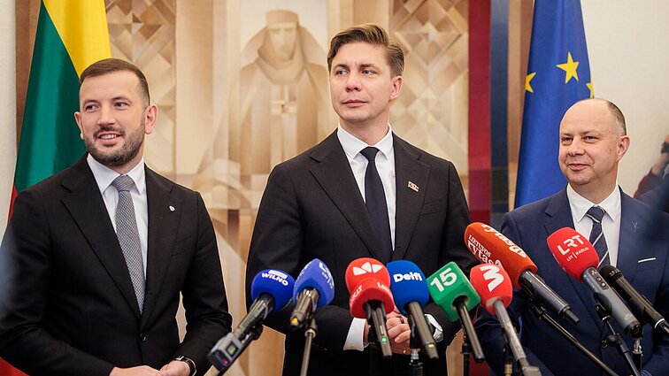 Trečia LSDP koalicija – trečias premjeras: žada, jog jei pyksis, tai ne viešai