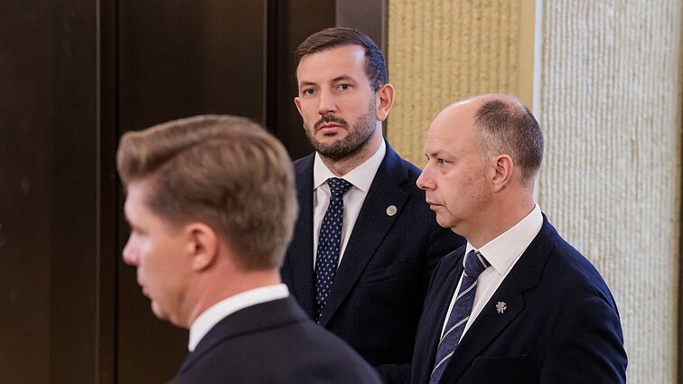 Lansbergio verdiktas koalicijai: valdančiųjų bankrotas ir sulėtintas trenkimasis į sieną