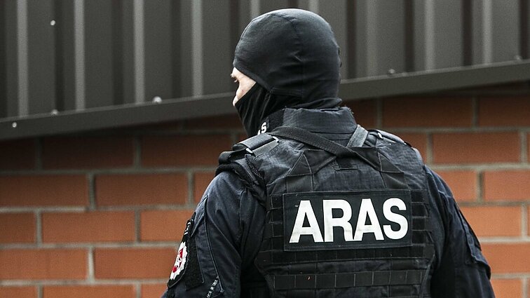 Policija apie „Aro“ nukautą asmenį: anksčiau elgėsi agresyviai, kabinėjosi prie kaimynų