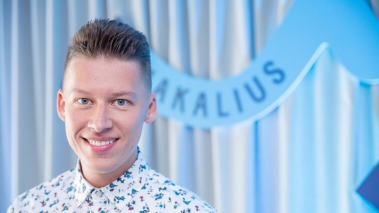 Makalius: nesirinkite paskutinės minutės pasiūlymų, jei nenorite tapti priklausomi