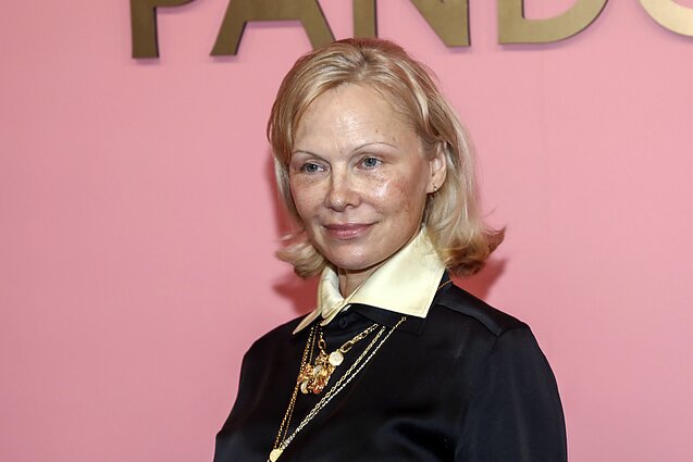 Pamela Anderson Pamela Anderson