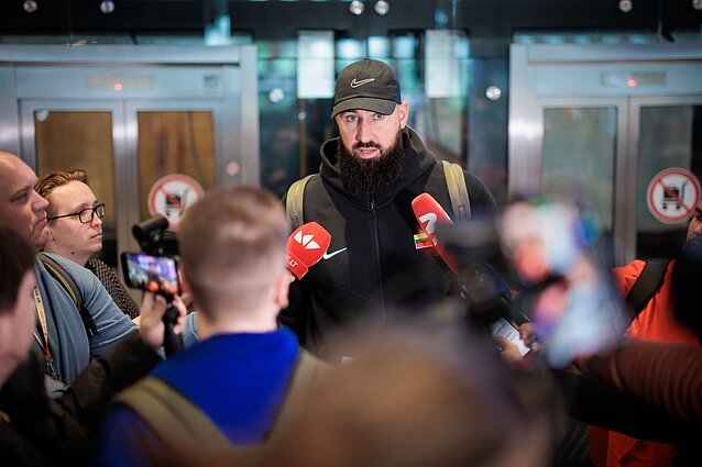 Sportas. Orai (su vertimu į gestų k.)