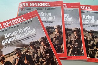 Тематический номер Spiegel «Наша война против России»