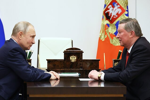 Vladimiras Putinas ir Sergejus Ivanovas Vladimiras Putinas ir Sergejus Ivanovas