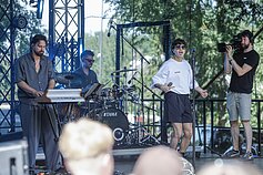 Vaikus globojančioms šeimoms šeštą kartą surengtas festivalis „Vaikai yra vaikai“ vyko Šiaulių centriniame parke Vaikus globojančioms šeimoms šeštą kartą surengtas festivalis „Vaikai yra vaikai“ vyko Šiaulių centriniame parke