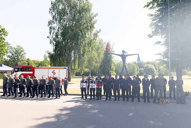 Išlydėjimas Lietuvos gelbėtojų ir medicinos pagalbos komandų, vykstančių į žemės drebėjimo nuniokotą Venesuelą Išlydėjimas Lietuvos gelbėtojų ir medicinos pagalbos komandų, vykstančių į žemės drebėjimo nuniokotą Venesuelą