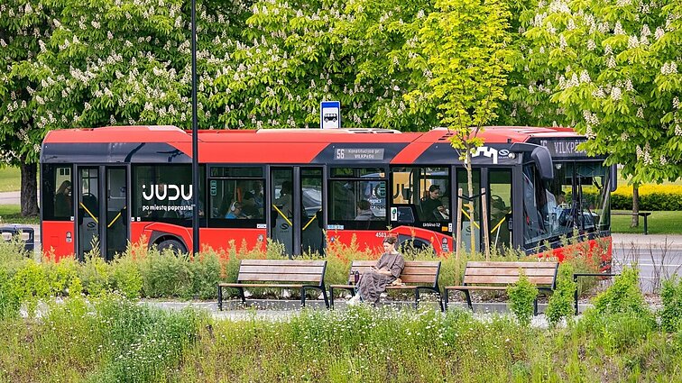Rekordinio karščio išbandymas: keleiviai skundžiasi ne visur veikiančiais kondicionieriais