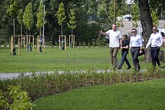 Kyjive atidarytas Vilniaus skveras su pėsčiųjų tiltu Kyjive atidarytas Vilniaus skveras su pėsčiųjų tiltu