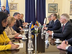 Kęstutis Budrys susitiko su Bosnijos ir Hercegovinos užsienio reikalų ministru Elmedinu Konakovičiumi Kęstutis Budrys susitiko su Bosnijos ir Hercegovinos užsienio reikalų ministru Elmedinu Konakovičiumi