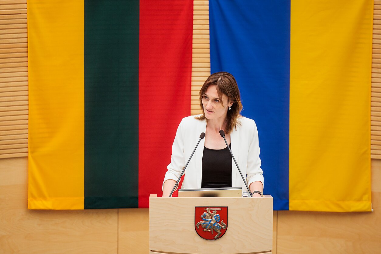 Viktorija Čmilytė-Nielsen Viktorija Čmilytė-Nielsen