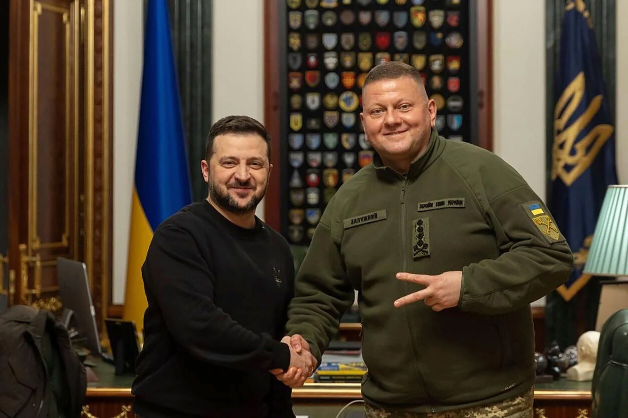 Владимир Зеленский и Валерий Залужный Владимир Зеленский и Валерий Залужный