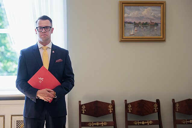 Kandidatas į kultūros ministrus Lukas Alsys susitiko su prezidentu Gitanu Nausėda Kandidatas į kultūros ministrus Lukas Alsys susitiko su prezidentu Gitanu Nausėda