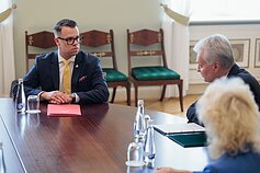 Kandidatas į kultūros ministrus Lukas Alsys susitiko su prezidentu Gitanu Nausėda Kandidatas į kultūros ministrus Lukas Alsys susitiko su prezidentu Gitanu Nausėda