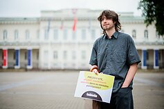 Prie prezidentūros – protestas prieš Martyno Katelyno kandidatūrą į ministrus Prie prezidentūros – protestas prieš Martyno Katelyno kandidatūrą į ministrus