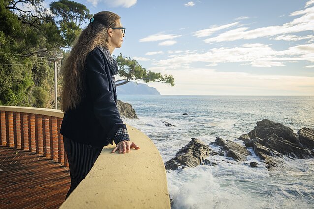 Žibuoklė Martinaitytė Bogliasco kūrybinėje rezidencijoje 2025 m. Žibuoklė Martinaitytė Bogliasco kūrybinėje rezidencijoje 2025 m.