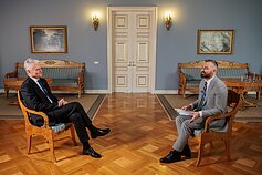 Gitanas Nausėda, Mindaugas Jackevičius Gitanas Nausėda, Mindaugas Jackevičius