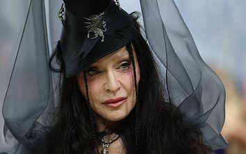 Madonna Madonna