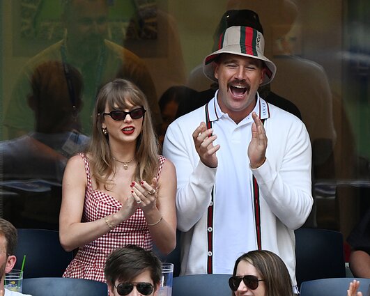 Taylor Swift, Travisas Kelce`is Taylor Swift, Travisas Kelce`is