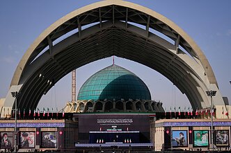 Irane prasidėjo aukščiausiojo lyderio Ali Khamenei laidotuvių ceremonijos Irane prasidėjo aukščiausiojo lyderio Ali Khamenei laidotuvių ceremonijos