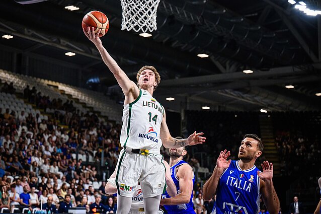 Matas Buzelis, Pasaulio čempionato atranka: Italija – Lietuva Matas Buzelis, Pasaulio čempionato atranka: Italija – Lietuva