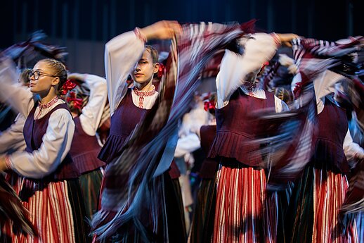 Moksleivių dainų šventė Šokio diena „Ratu, ratu!“
