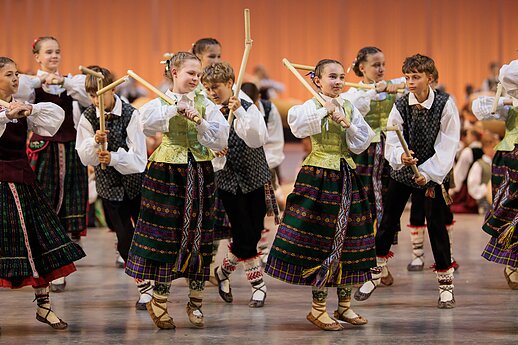 Moksleivių dainų šventė Šokio diena „Ratu, ratu!“