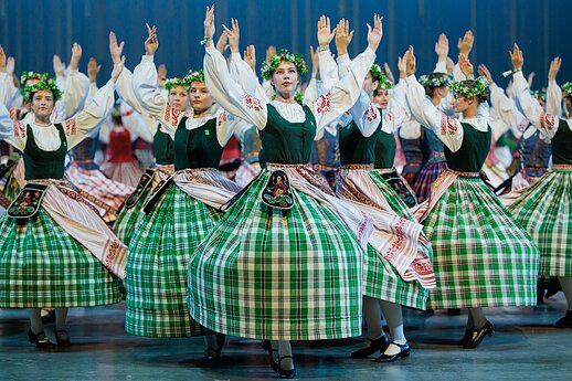Moksleivių dainų šventė Šokio diena „Ratu, ratu!“