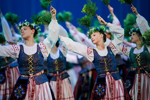Moksleivių dainų šventė Šokio diena „Ratu, ratu!“