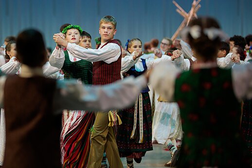 Moksleivių dainų šventė Šokio diena „Ratu, ratu!“