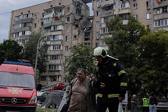 Raketos ir dronai atakavo Kyjivą: žuvo 10 žmonių, mažiausiai 56 sužeisti Raketos ir dronai atakavo Kyjivą: žuvo 10 žmonių, mažiausiai 56 sužeisti