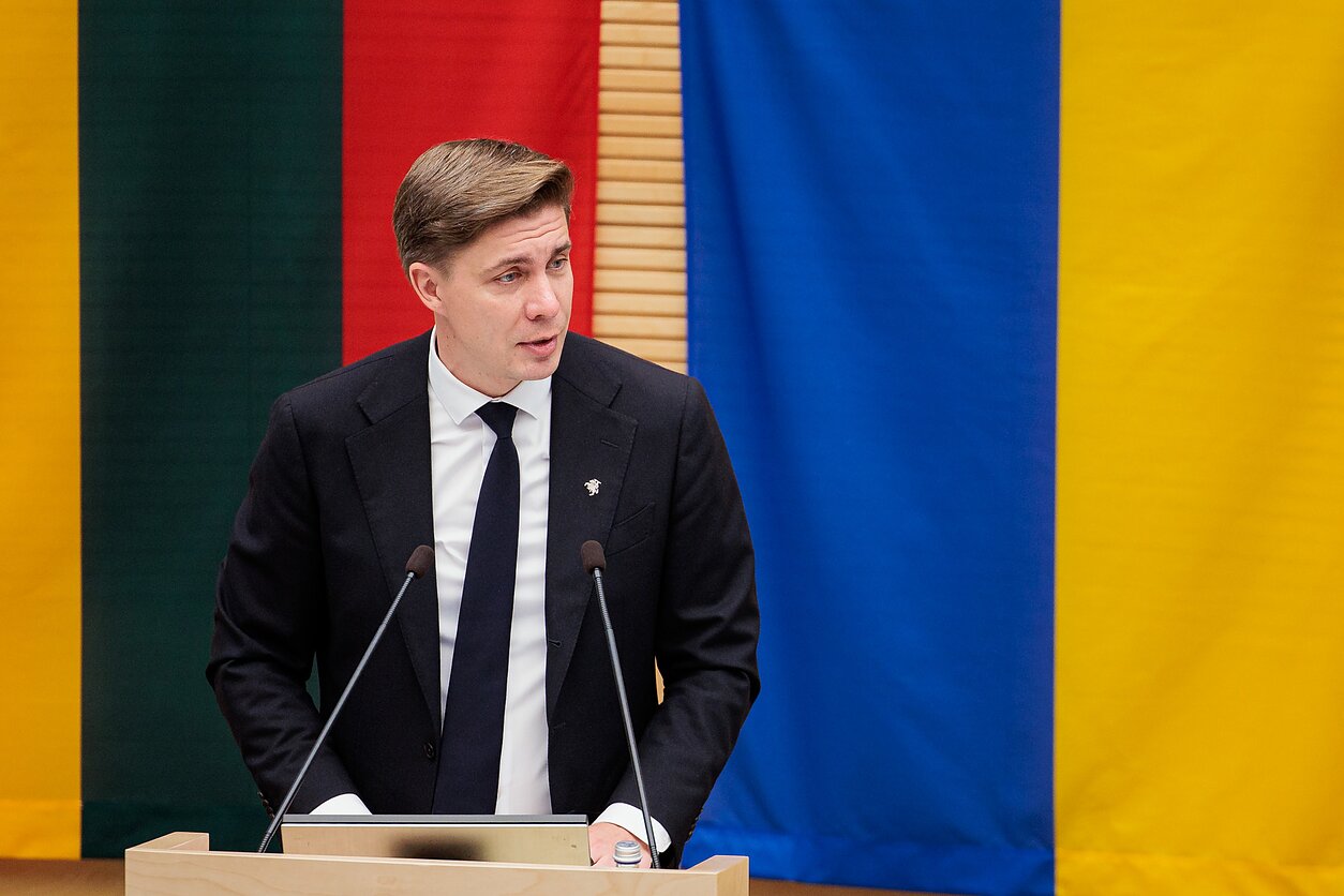 Миндаугас Синкявичюс представил программу правительства Миндаугас Синкявичюс представил программу правительства