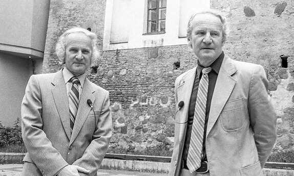 Architektai Algimantas ir Vytautas Nasvyčiai. 