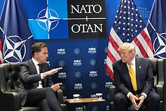NATO viršūnių susitikimas. Markas Rutte ir Donaldas Trumpas