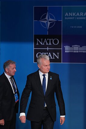 Gitanas Nausėda na szczycie NATO w Ankarze Gitanas Nausėda na szczycie NATO w Ankarze